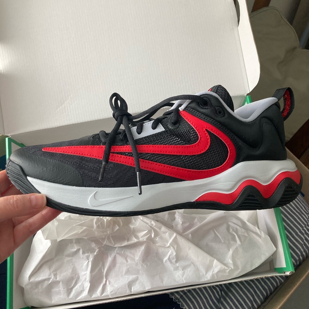 Nike Giannis Immortality 3